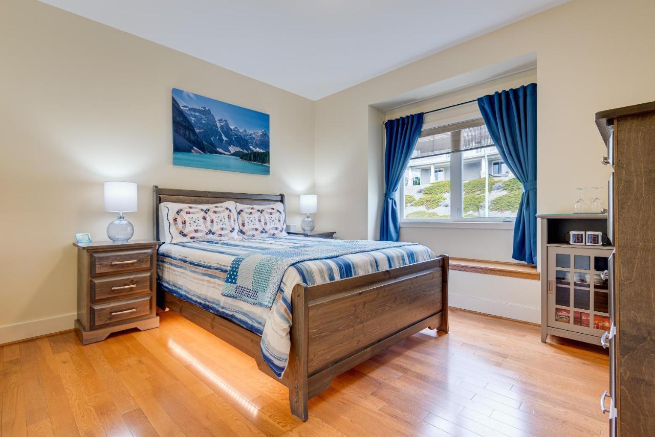 Adela'S Bed And Breakfast West Kelowna Exterior photo